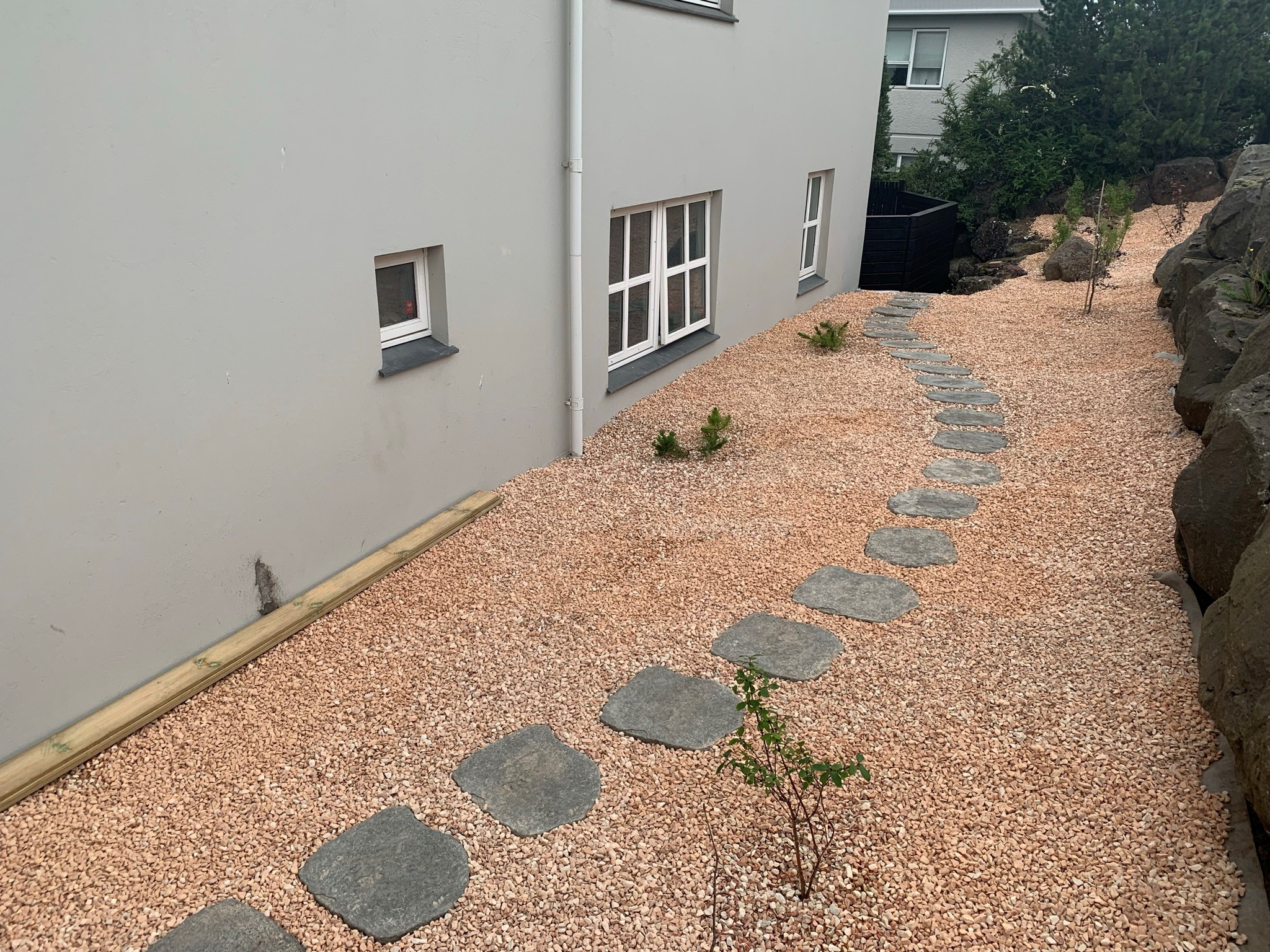 mynd af skrautsteinum